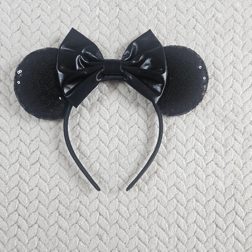 Disney‎ Minnie Mouse Ears Headband Black Sequin Faux Leather Bow Accessory